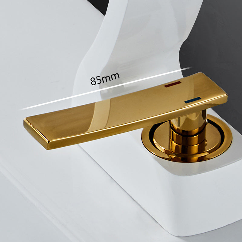 BowLift | Modern Single-Lever Basin Faucet Bathroom Brass Central Faucet