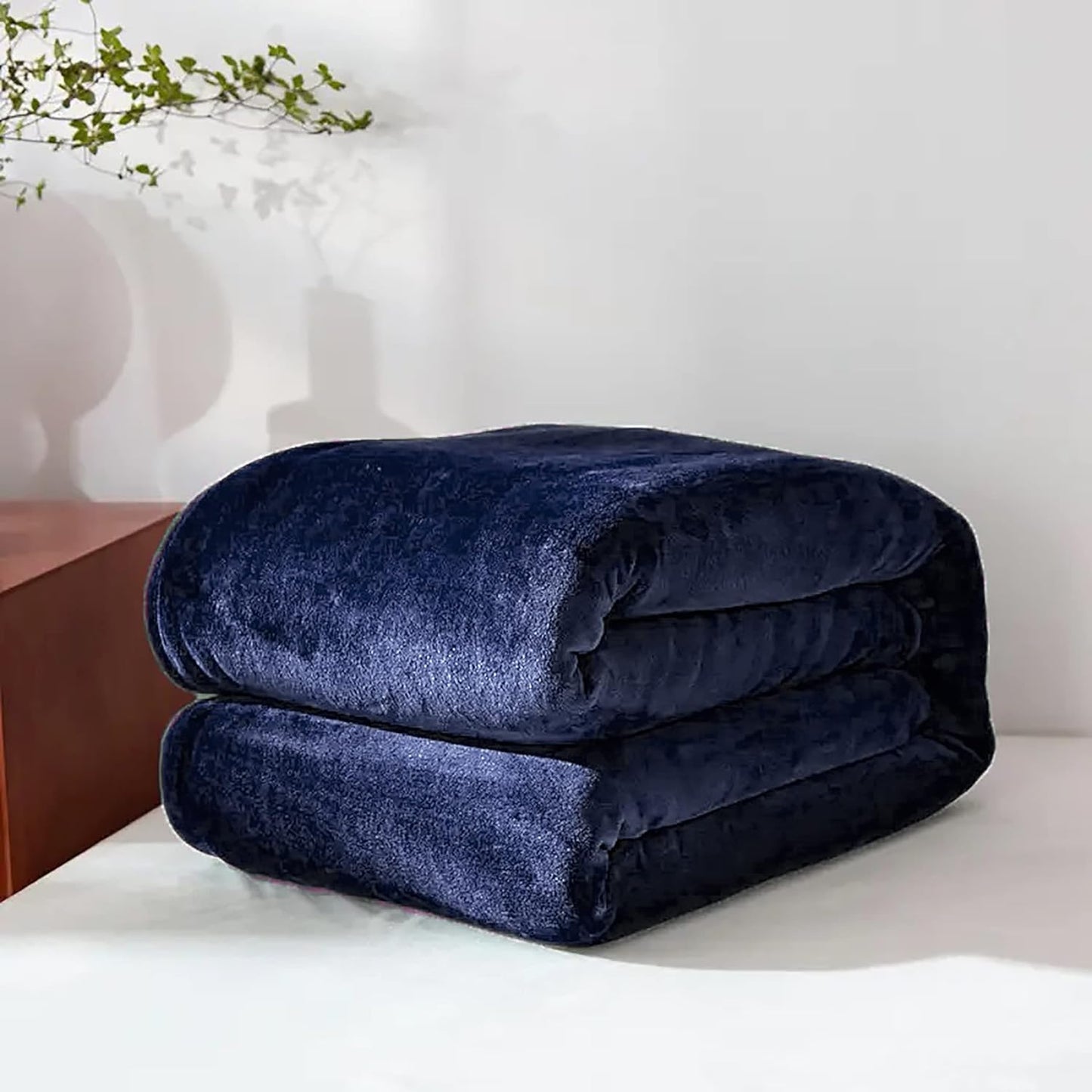 Fleece Large Sofa Throw Light Weight Faux Fur Blanket Bowlift
