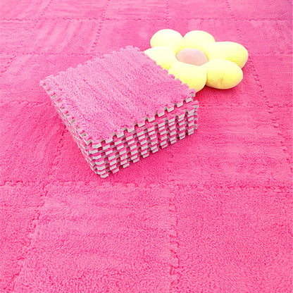 BowLift | Modern Tiles and Carpet Plush Cut Composite Non-Slip Carpet Tiles
