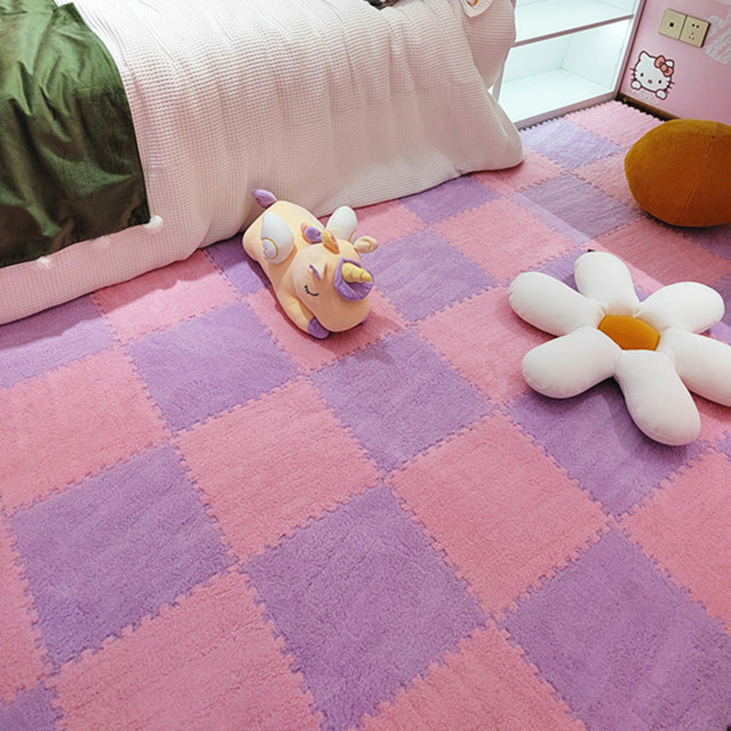 BowLift | Modern Tiles and Carpet Plush Cut Composite Non-Slip Carpet Tiles