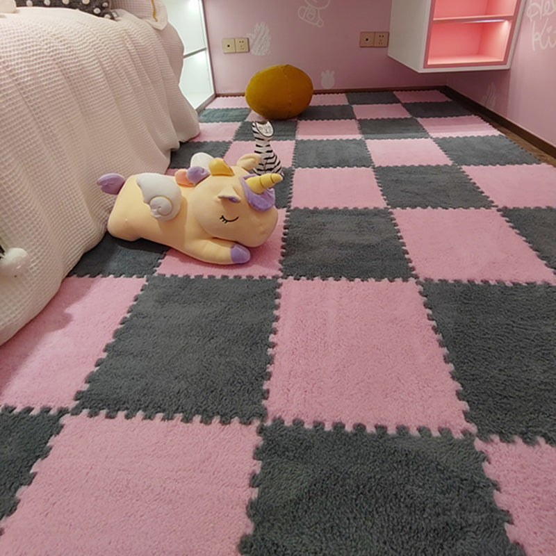 BowLift | Modern Tiles and Carpet Plush Cut Composite Non-Slip Carpet Tiles