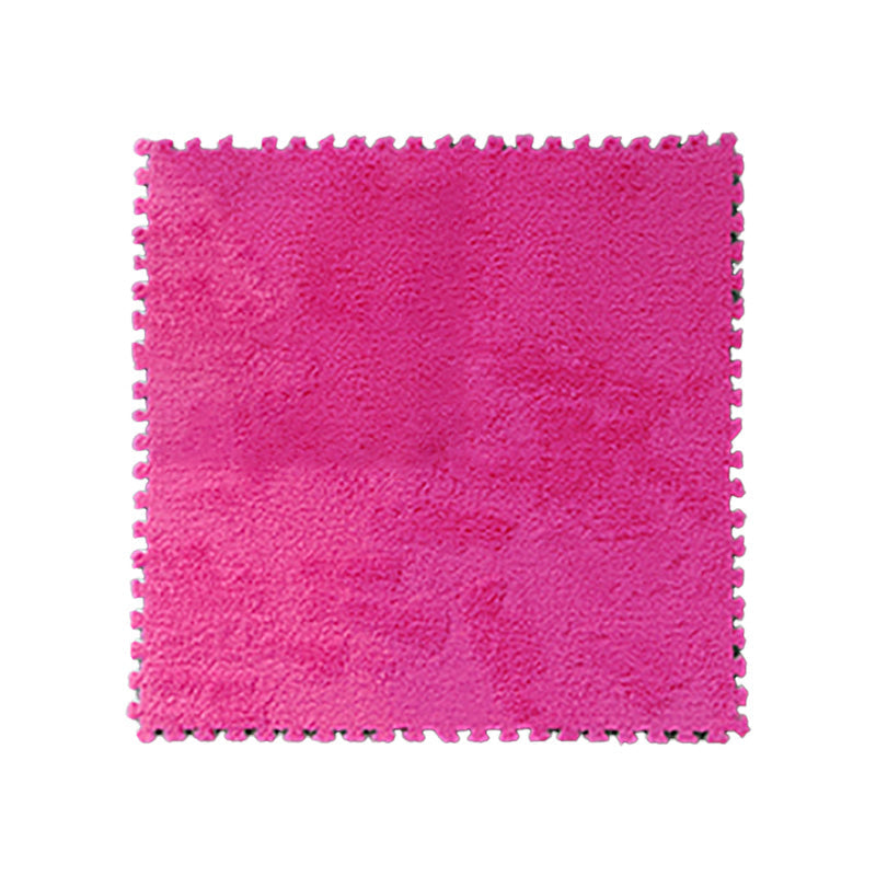 BowLift | Modern Tiles and Carpet Plush Cut Composite Non-Slip Carpet Tiles