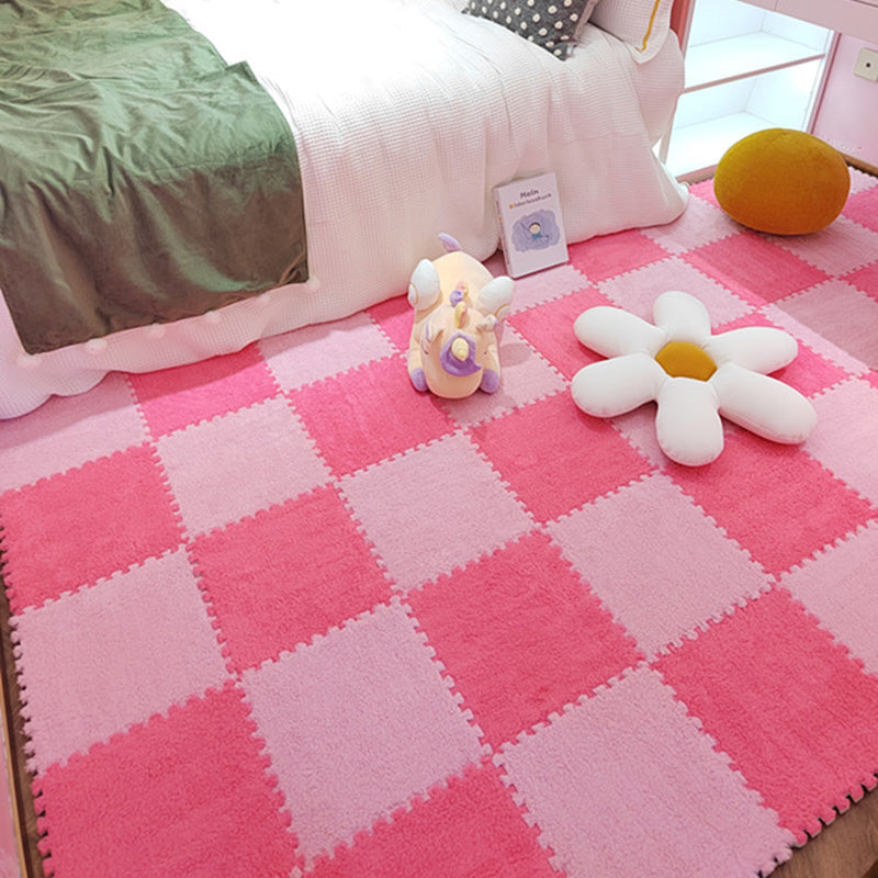 BowLift | Modern Tiles and Carpet Plush Cut Composite Non-Slip Carpet Tiles