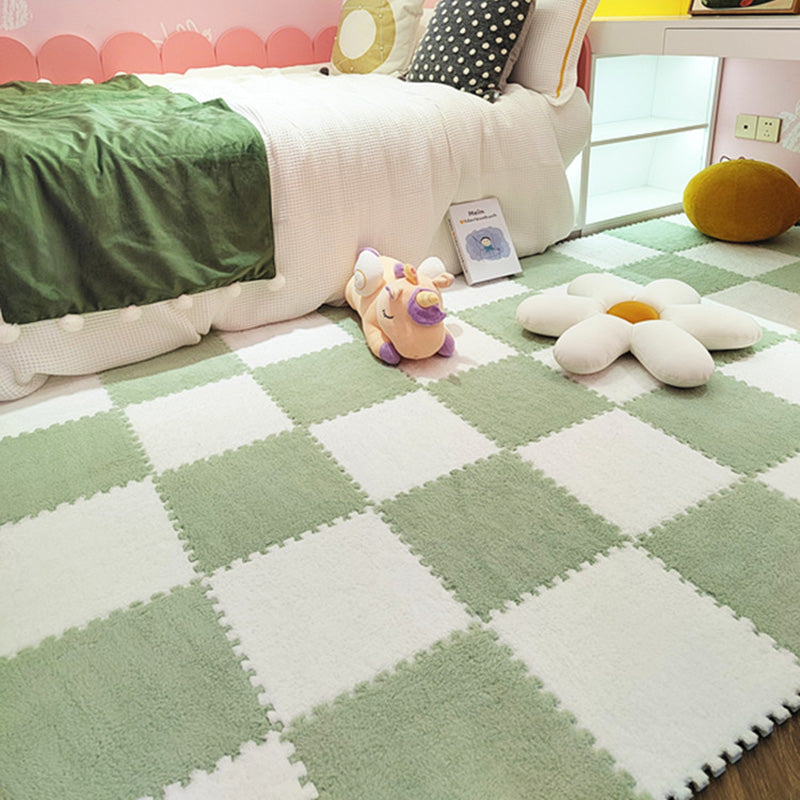 BowLift | Modern Tiles and Carpet Plush Cut Composite Non-Slip Carpet Tiles