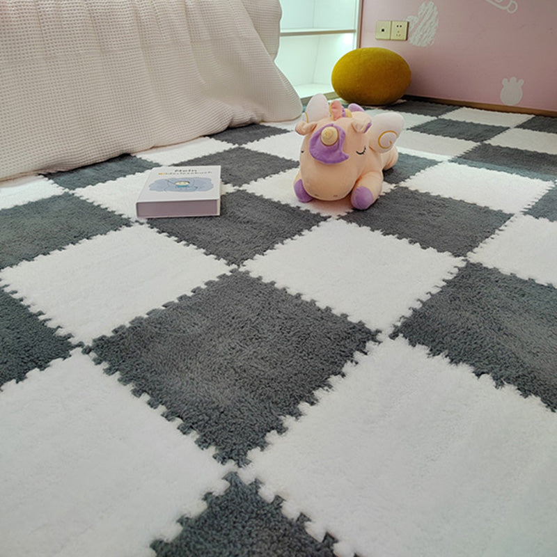 BowLift | Modern Tiles and Carpet Plush Cut Composite Non-Slip Carpet Tiles