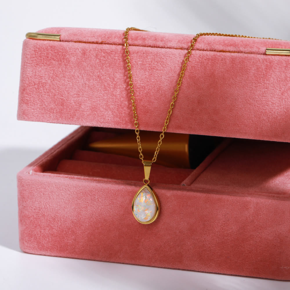 Skanto | 18K Natural Opal Drop Pendant Necklace - Eloise