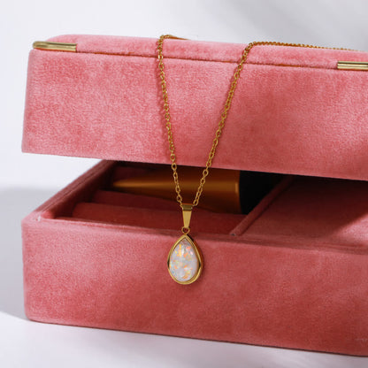 Skanto | 18K Natural Opal Drop Pendant Necklace - Eloise
