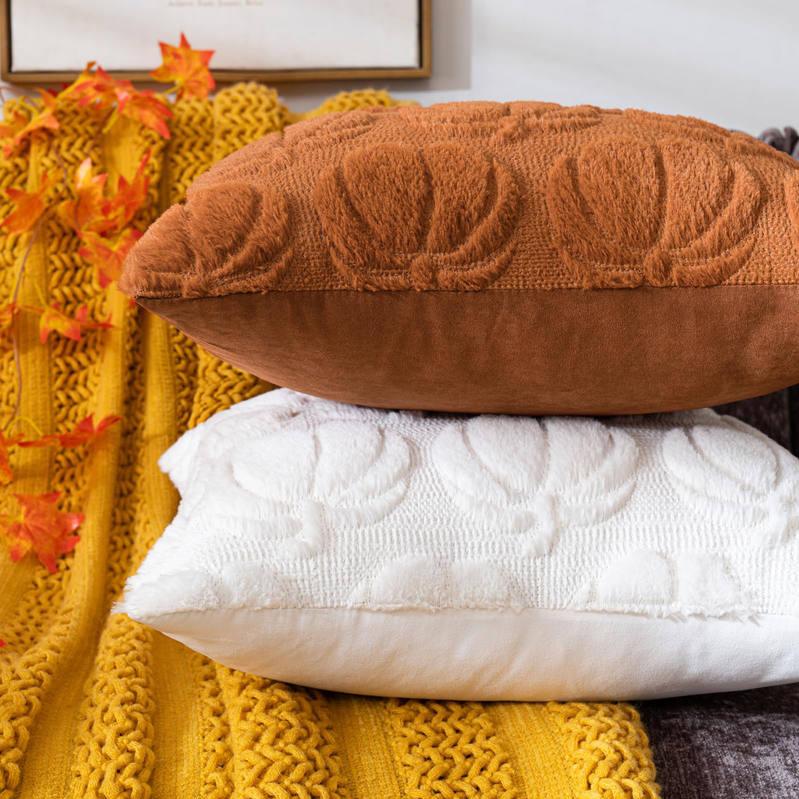 Skanto | Autumn Pumpkin Pillow Cover