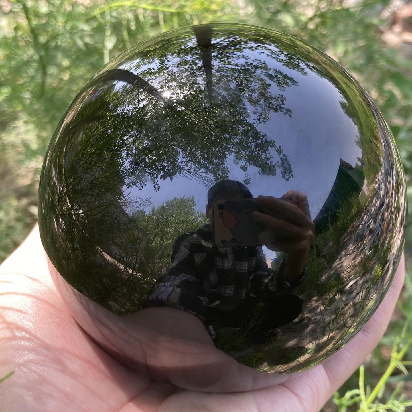 Skanto | Obsidian Crystal Ball Decor