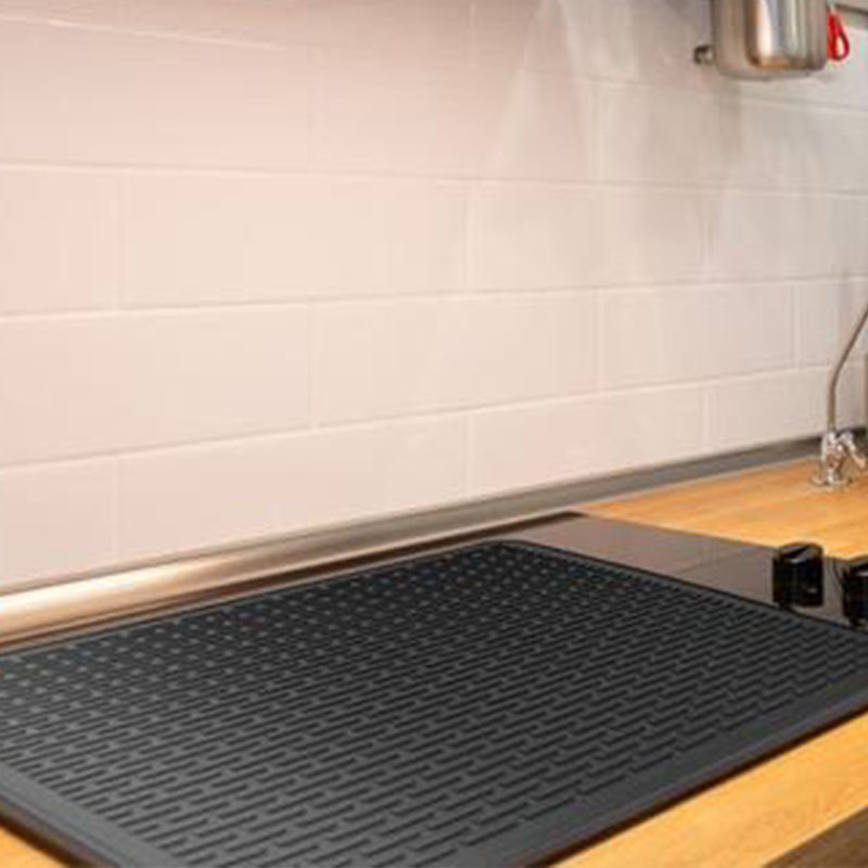 Skanto | Heat-Resistant Silicone Stove Cover Mat & Utensils