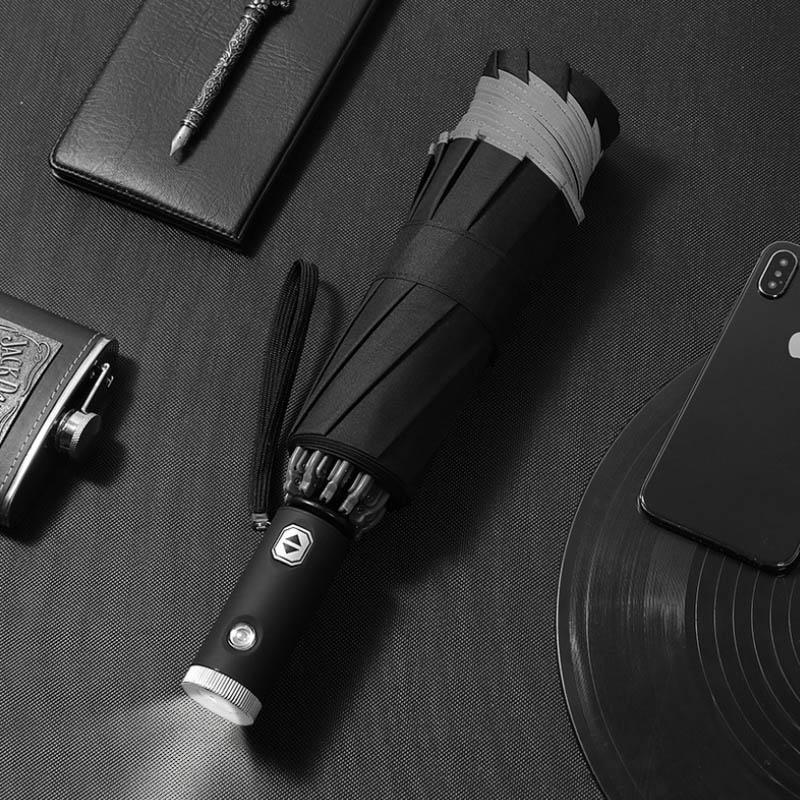 Skanto | Automatic Folding Umbrella with Reflective Edge