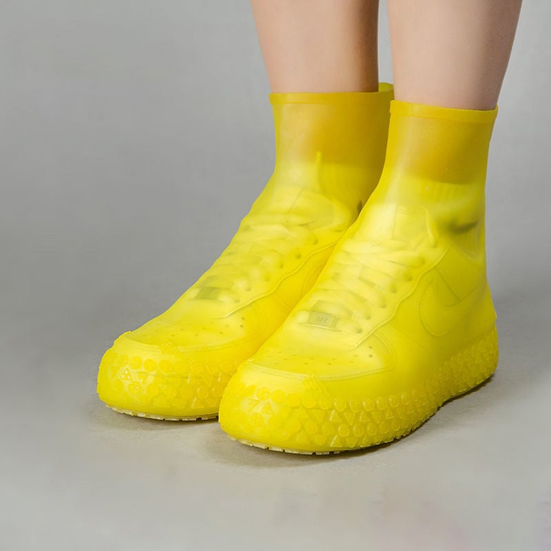 Waterproof silicone overshoes for outdoor use, 1 pair