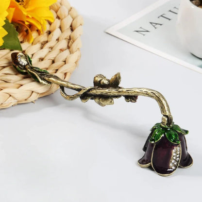 BowLift | Velisse Candle Snuffer
