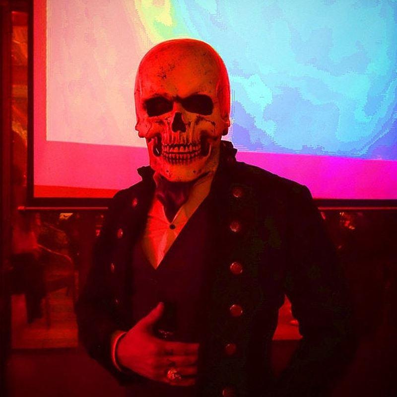 BowLift | Skeleton Mask - With this you'll have the creepiest face in the world!