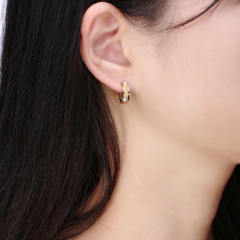 Skanto | Magnetic Earrings, 1/3 Pair