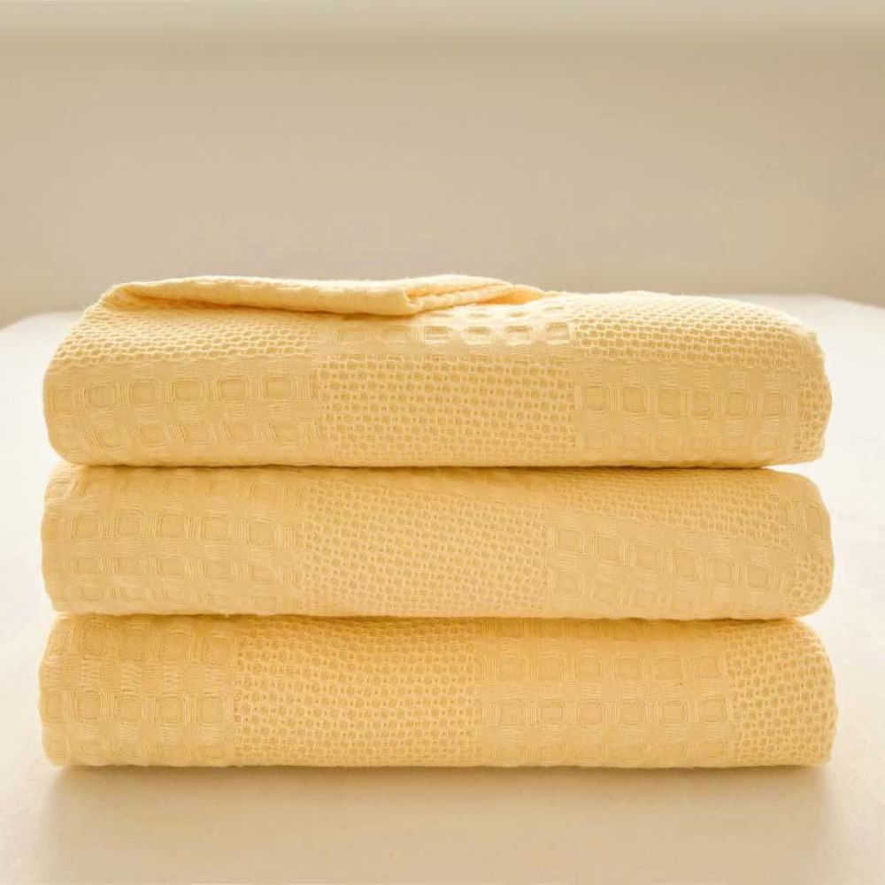 BowLift | Cotura Waffle Blanket | 100% Organic Cotton | Breathable & Elegant | Waffle Structure
