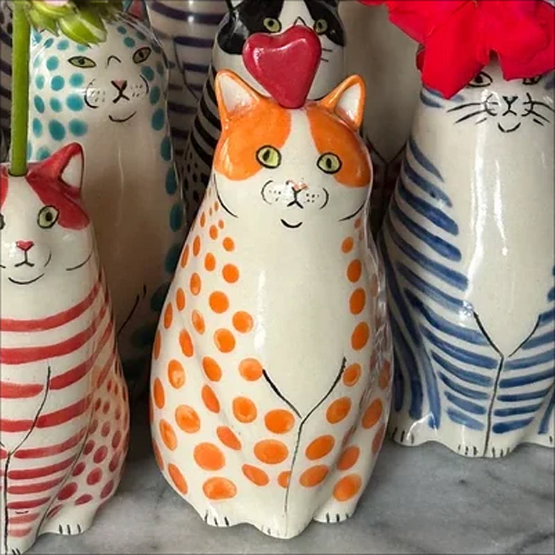 Skanto | Polka Dot Cat Vase