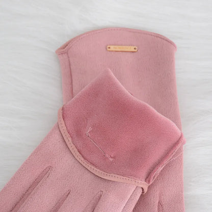 Classic Suede Women's Gloves - SuaveTouch