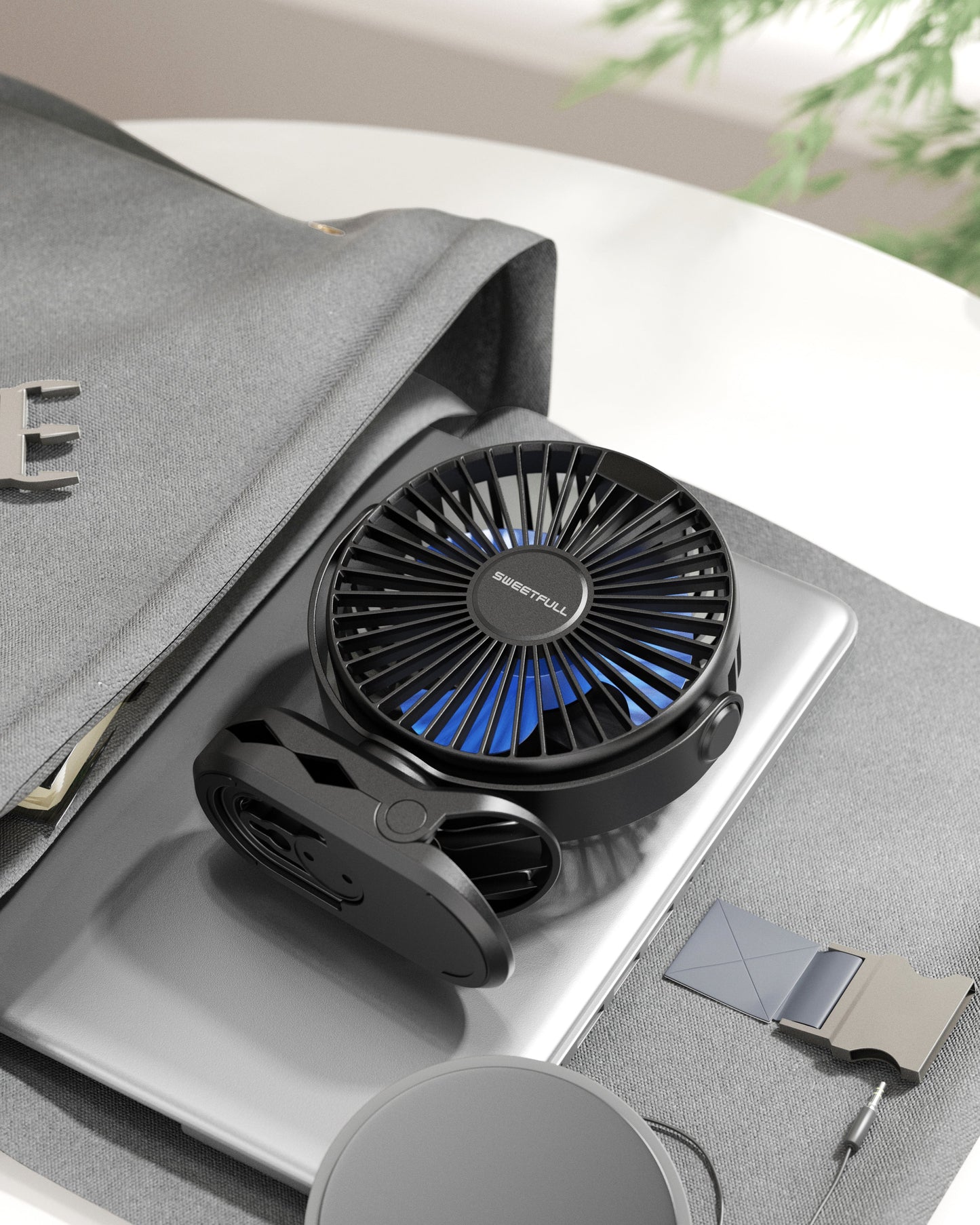 Portable Clip-On Fan - Battery-Operated Stroller Fan | Karnz