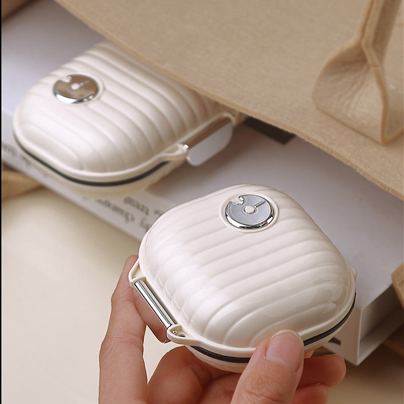 BowLift | Portable daily pill box