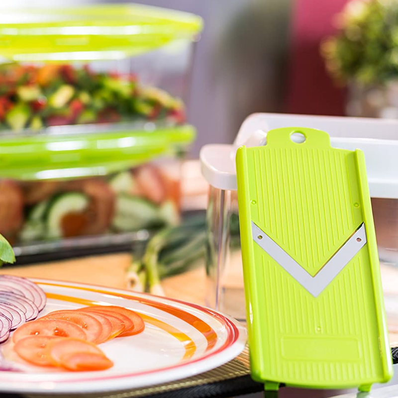 Skanto | 12-in-1 Kitchen Multi-Cutter