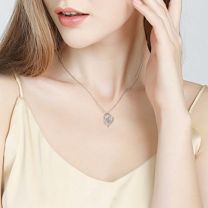 Skanto | Letter Heart Necklace for Mom
