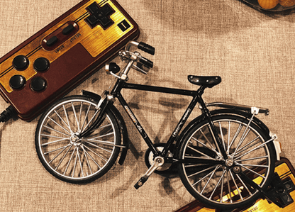 Full-scale bicycle model for self-assembly