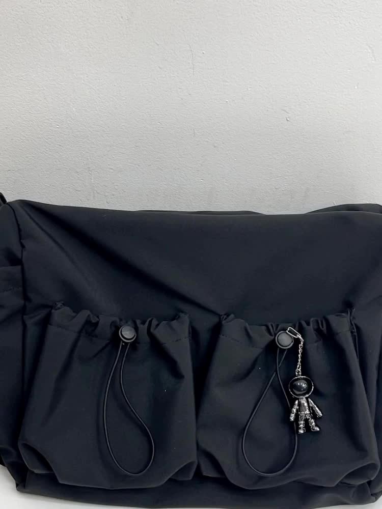 UrbanLiner Nylon Messenger Bag – Black Shoulder Bag with Zipper for Daily Use | Karnz