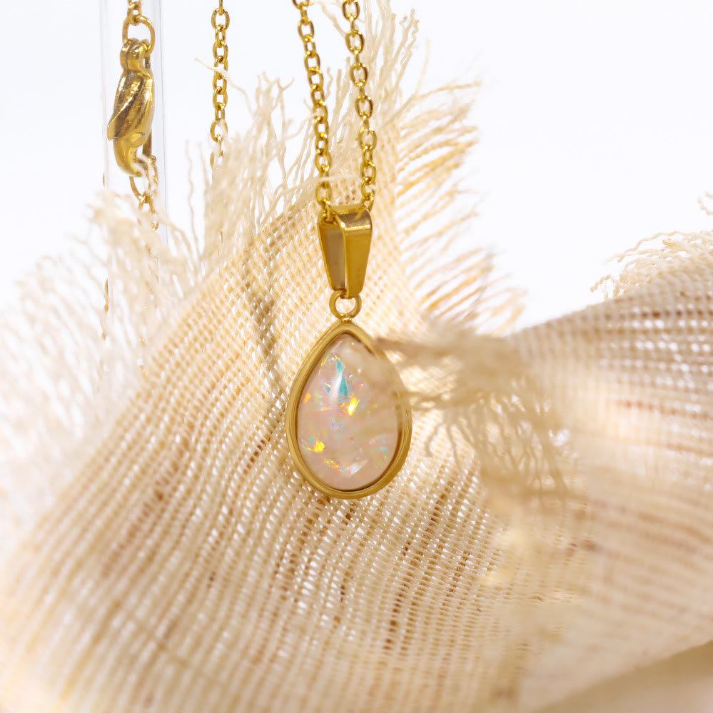 Skanto | 18K Natural Opal Drop Pendant Necklace - Eloise