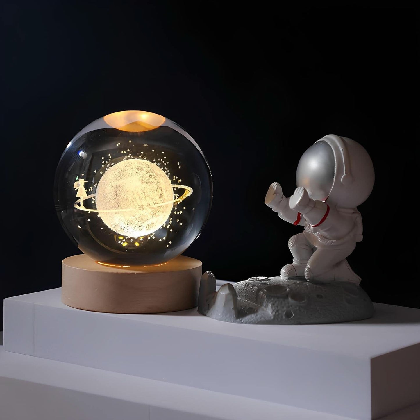 Skanto | Luminous Crystal Ball LED Night Light Decor