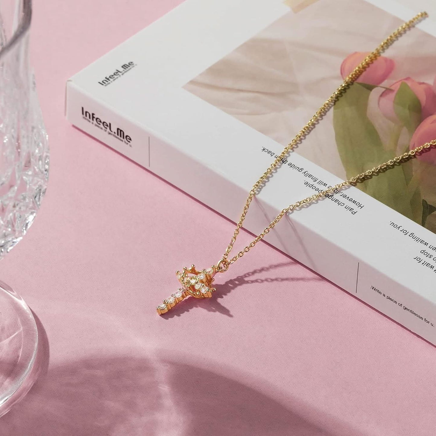 BowLift | Elegant 18K Gold Cubic Zirconia Cross Necklace