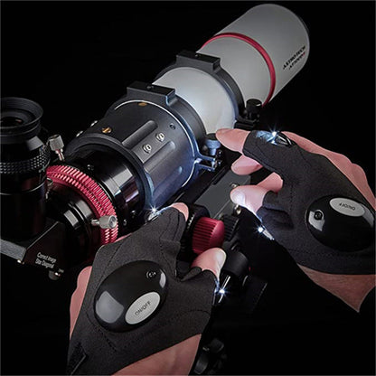 Comfortable LED gloves with waterproof lights | Karnz