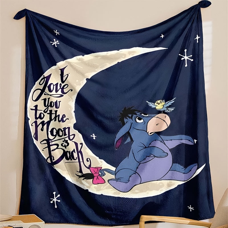 Soft fleece blanket with Eeyore design – available in various sizes for all seasons.