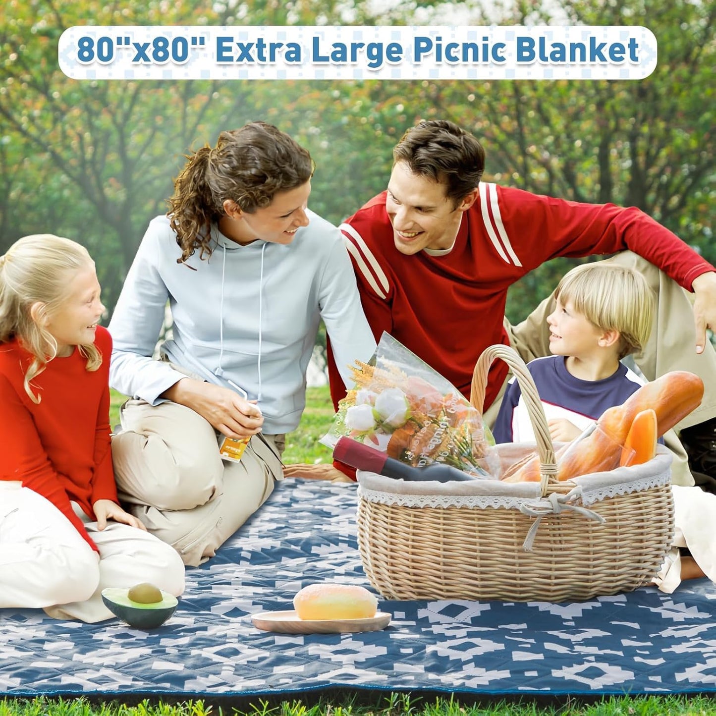 Extra large, waterproof picnic blanket 200 x 200 cm with 3 layers – MeadowRest