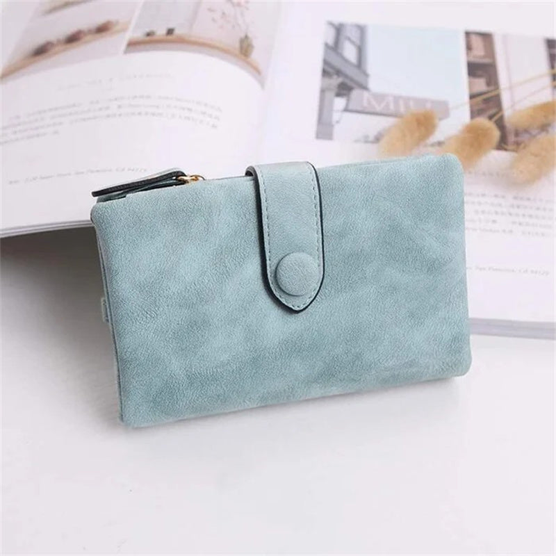 BowLift | Women's Small Trifold Leather Wallet