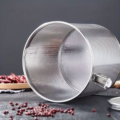 Skanto | Stainless Steel Spice Infuser – Reusable Fine Mesh Strainer with Extended Chain for Loose Tea, Herbs, and Spices – Ideal for Cooking, Brewing, and Kitchen Use