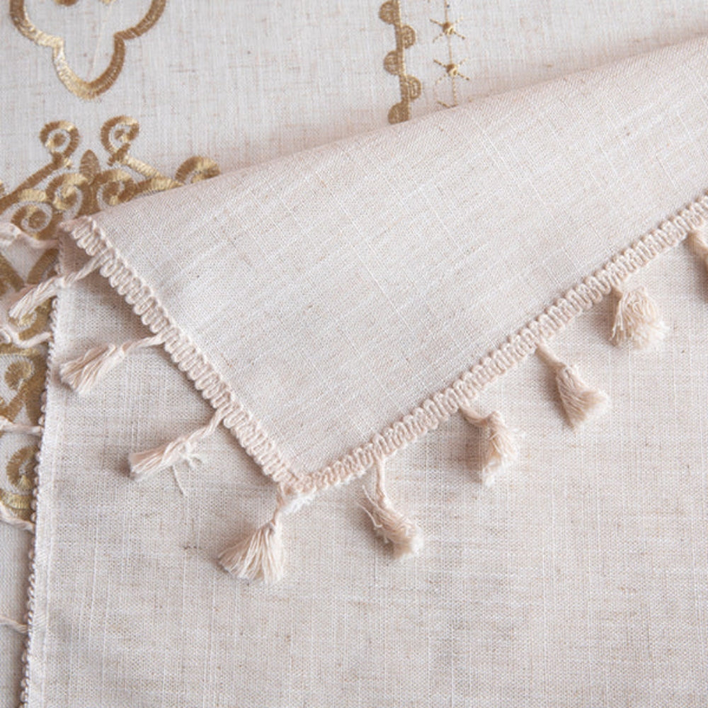 BowLift | Sorella Luxe Embroidered Tablecloth