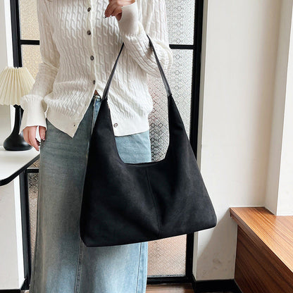 Skanto | Suede Underarm Bag with Large Capacity
