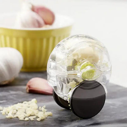 Skanto | Mini Garlic Chopper
