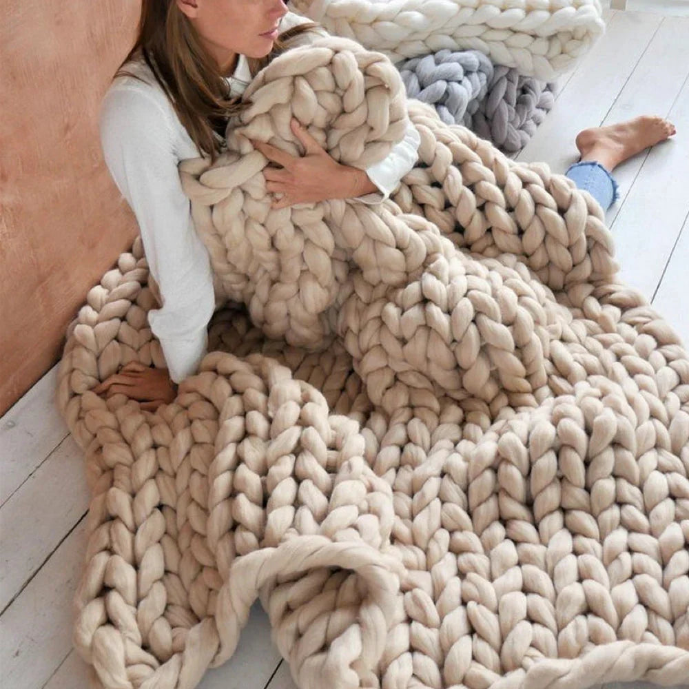 BowLift | DIY Chunky XL 1000 gram Yarn for Soft Blankets