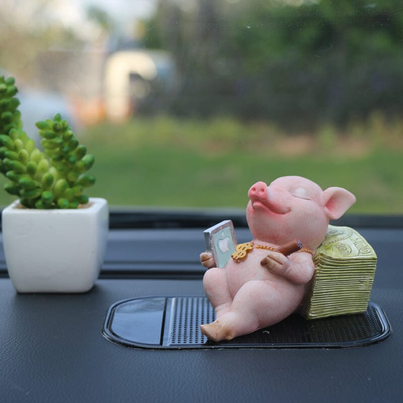 Skanto | Cute Pig Ornament