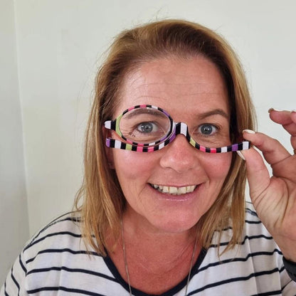 BowLift | Rotatable Reading Glasses