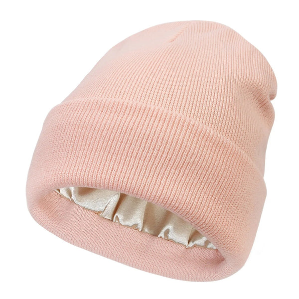 Skanto | Noor Silk Winter Hat – Warm, Hair-Protecting & Elegant