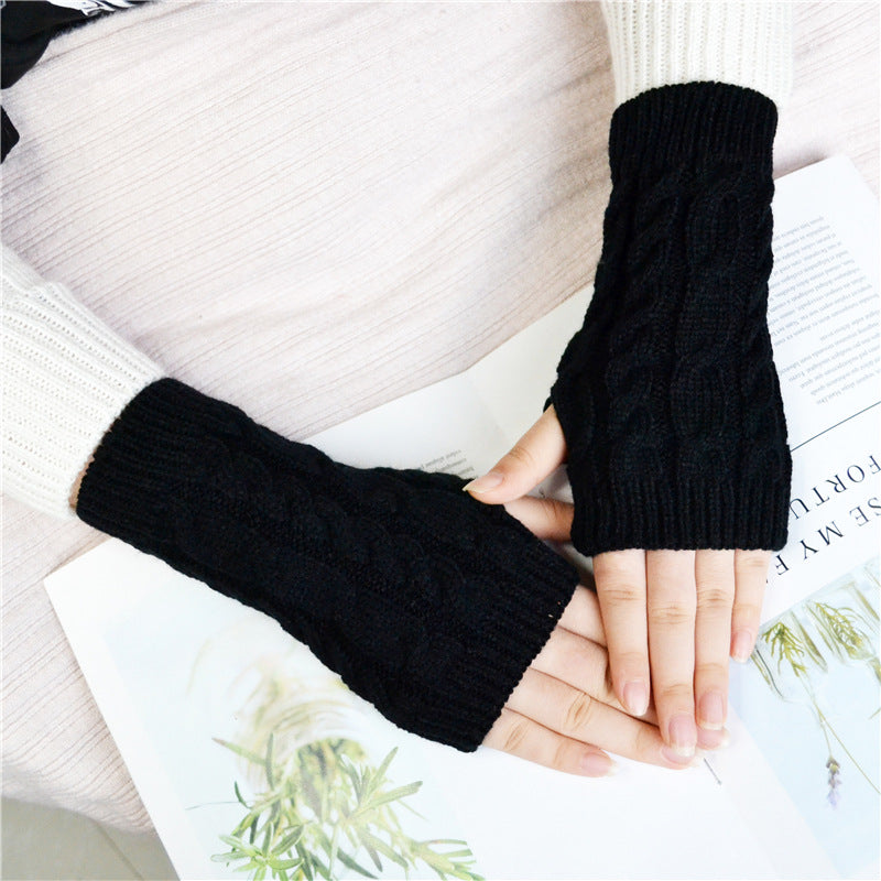 Skanto | Stylish Woolen Mittens