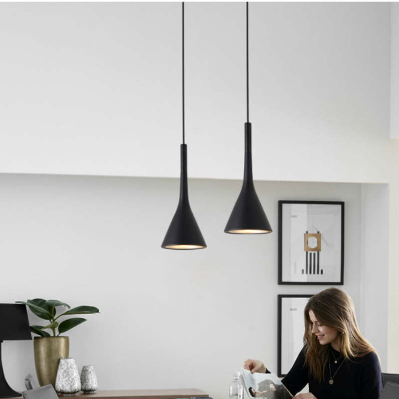 Modern Triangle Pendant Light - Trionda | Brehn