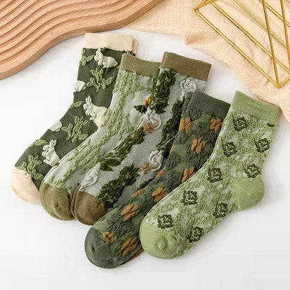 5 pairs of vintage-style socks with floral embroidery