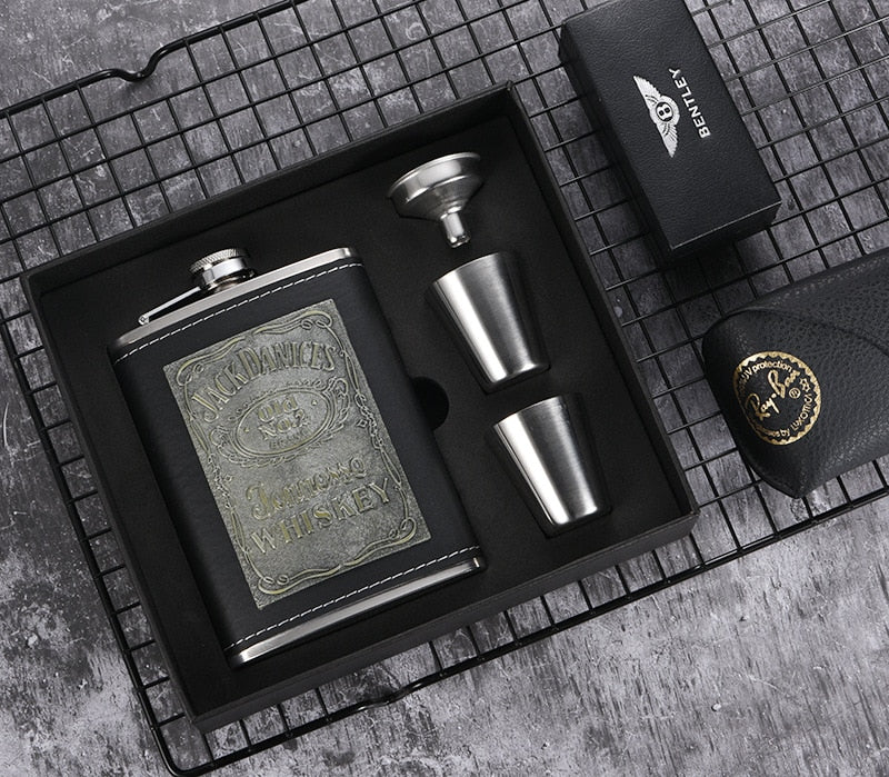 Skanto | 8oz Whisky Flask Stainless Steel Alcohol Funnel Hip Flask Embroidered Gold Silk Fabric Packaging Gift Box Set