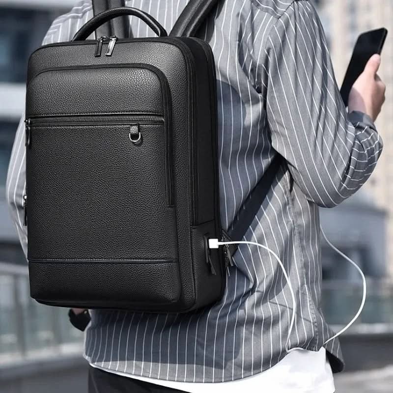 Skanto | Elegant Leather Backpack for Men/Women with USB Port for Laptop and Everyday Use, 15.6 Inch, Black