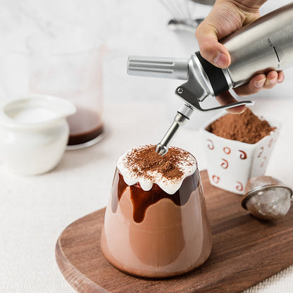 Cream dispenser stainless steel with 3 nozzles 500ml | Karnz