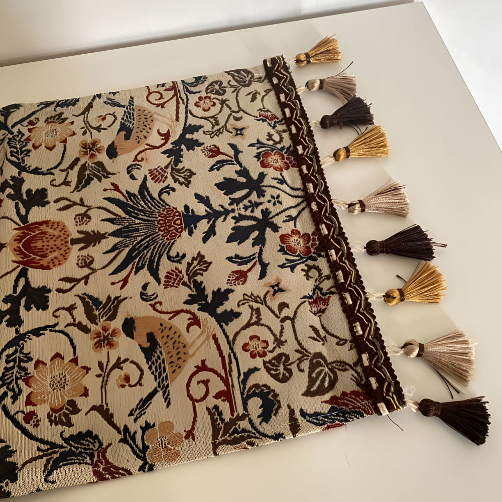 Skanto | Vintage Floral & Bird Jacquard Table Runner